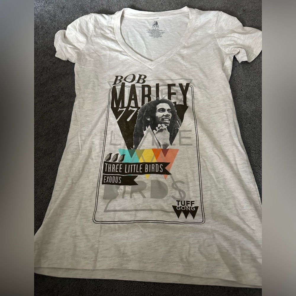 Bob Marley T Shirt. Size medium.